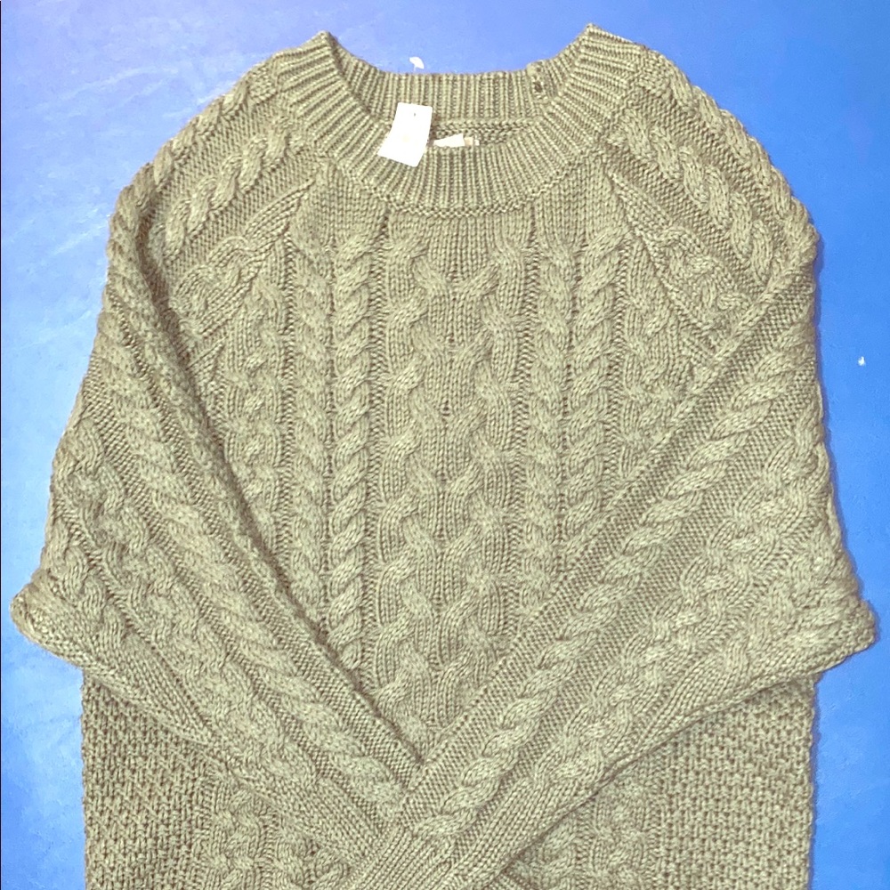 Women’s XS sweater